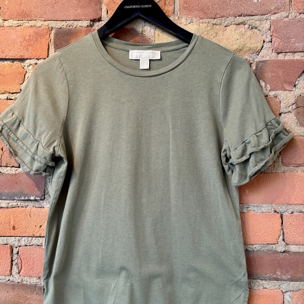 Michael Kors Short Sleeve Olive Green Top with Ruffled Sleeves. Size: Small
